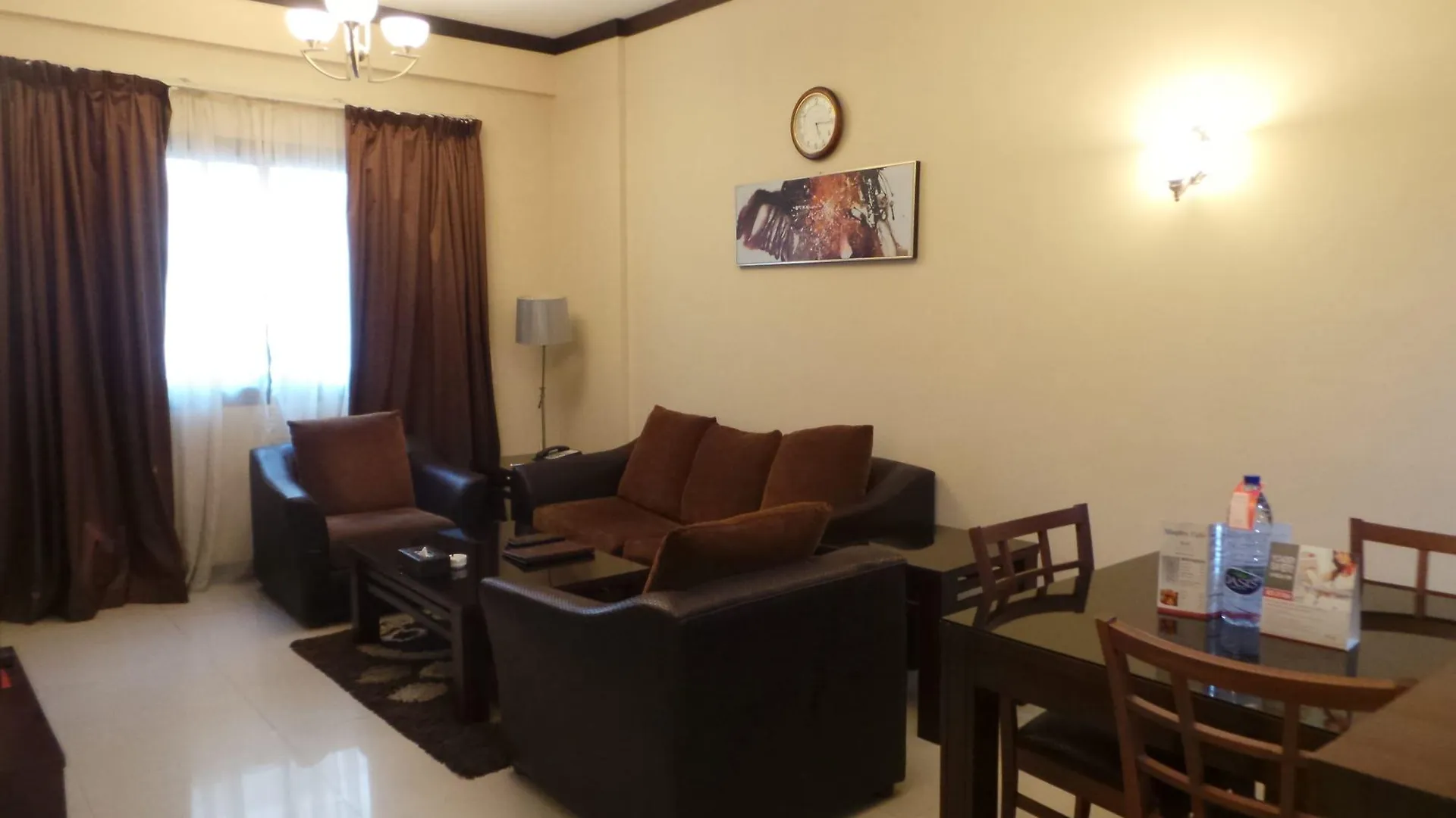 Hotel apartamentowy Xclusive Maples Hotel Apartment Dubaj